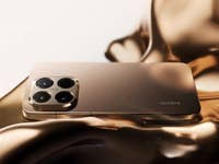 Xiaomi 15T Pro Smartphone auf einer glatten, goldenen Oberfläche.