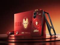 Xiaomi Poco X7 Pro Iron Man Edition Smartphone mit thematischer Verpackung und Zubehör.