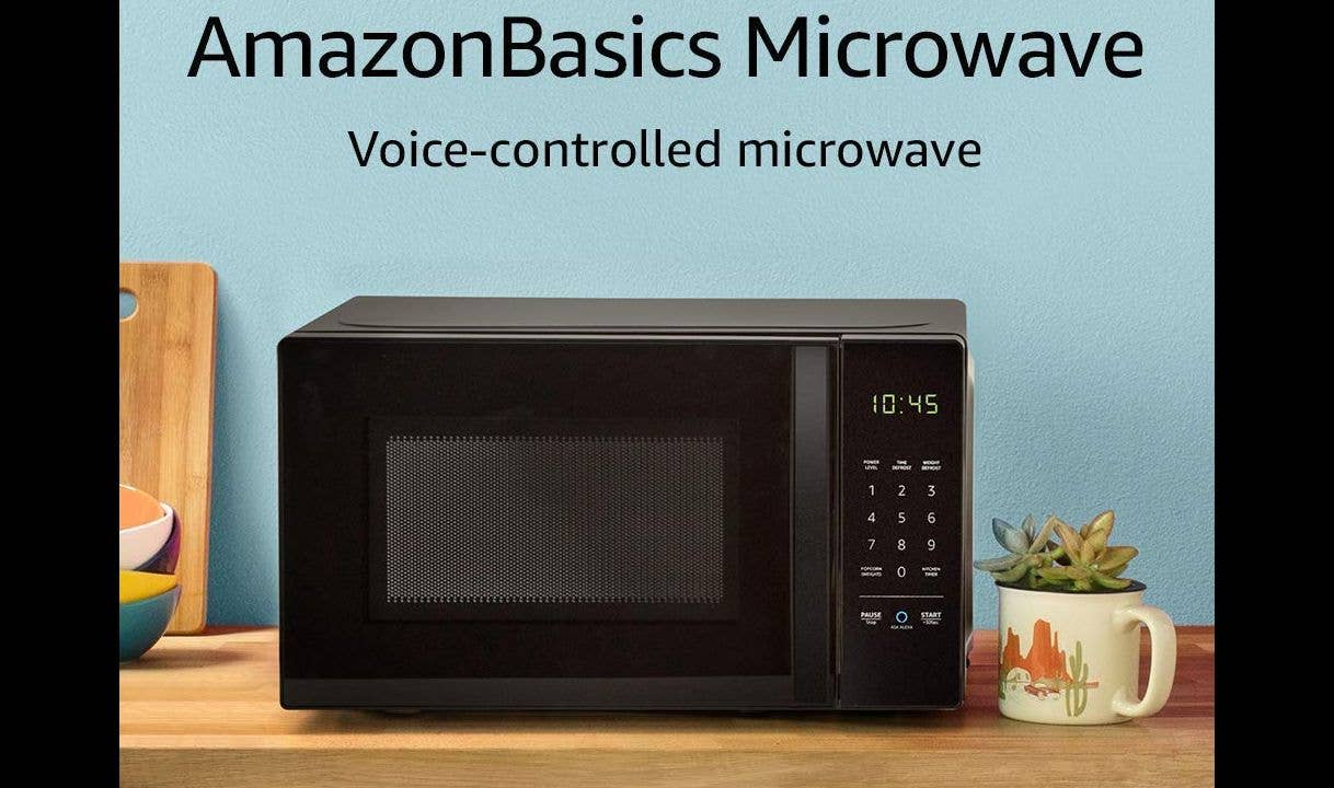 Amazon Basics Microwave
