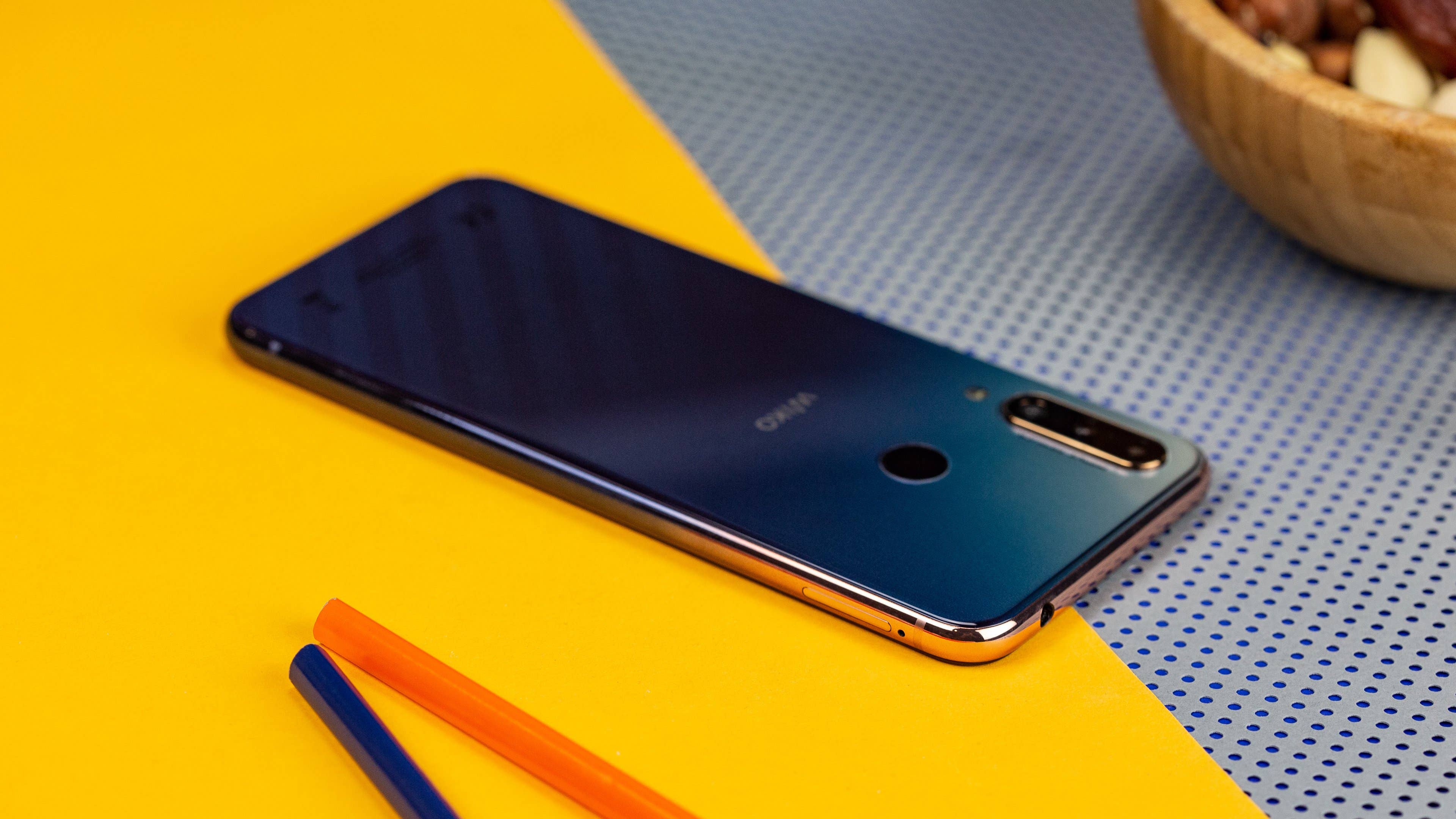 androidpit wiko view 3 pro gold frame