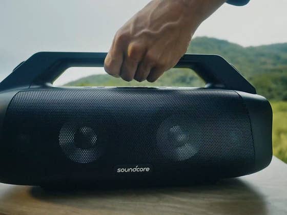 So geht der Prime Day gut los: Beliebter Bluetooth-Lautsprecher stark reduziert