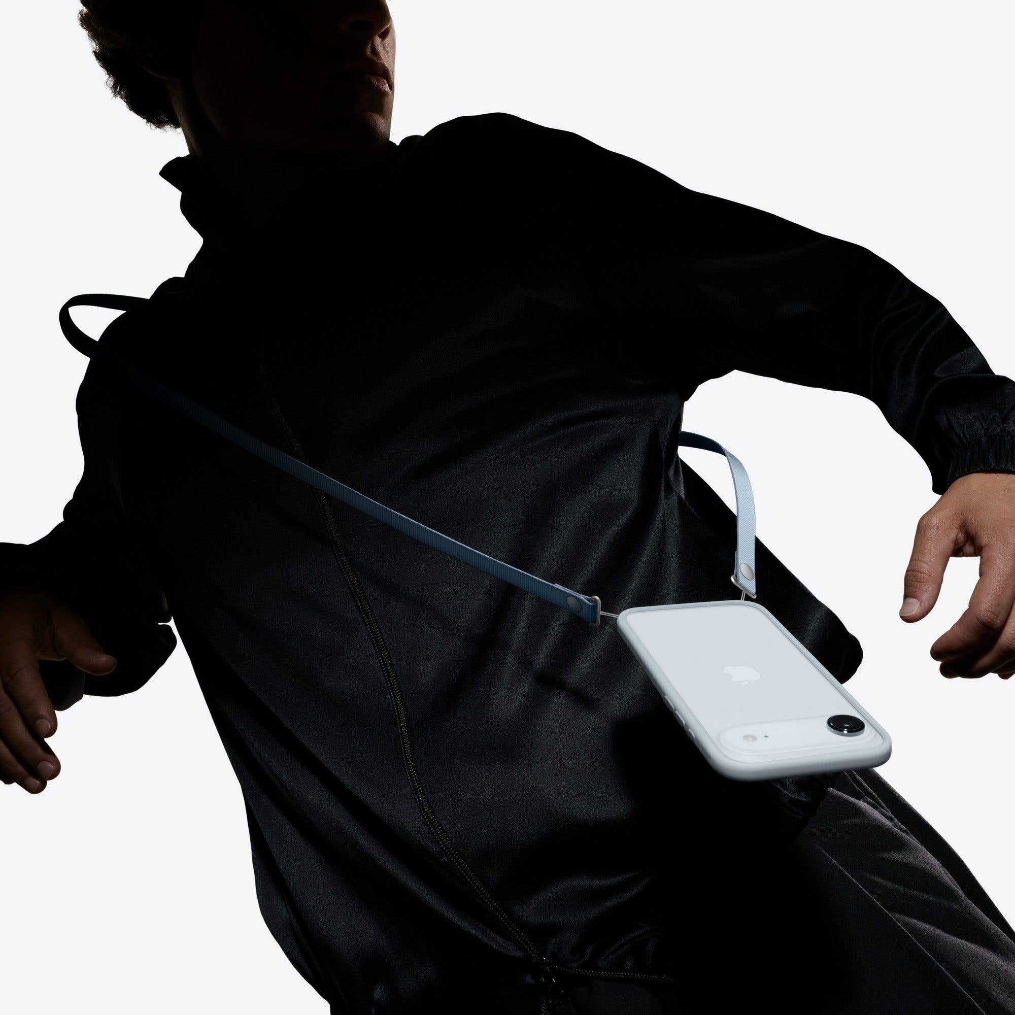 Das Crossbody Band von Apple fürs iPhone 17 und iPhone Air