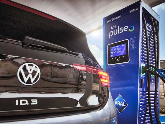 Aral Pulse macht Strom für E-Autos deutlich teurer