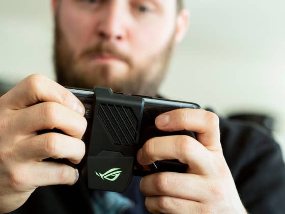 48 Stunden mit dem ROG Phone: Asus wei&szlig;, was Gamer wollen
