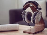 beyerdynamic DT 990 auf Ständer