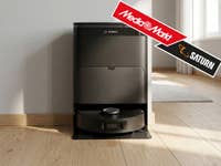 Bosch-Saugroboter in einem modernen Wohnzimer mit MediaMarkt-Logo