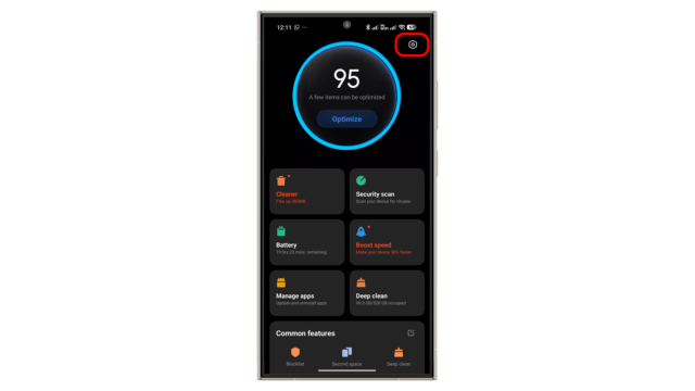 Tippen Sie auf das Zahnradsymbol in der Sicherheits-App. Xiaomi HyperOS 3 Werbung deaktivieren