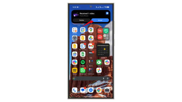 Tippen Sie auf die Schaltfläche Akzeptieren, um die AirDrop-Dateien oder Fotos zu empfangen. Xiaomi HyperOS Interkonnektivität Funktiona