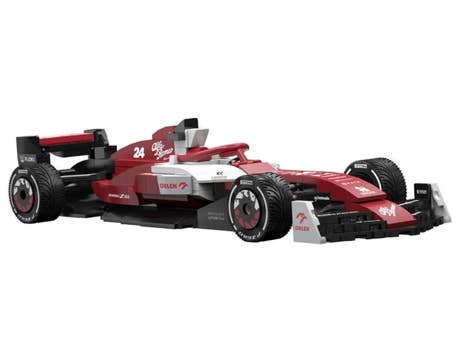 Alfa Romeo F1 Team ORLEN C42 1 zu 24 (C55026W) von CaDA