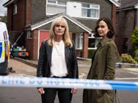 Szene aus Protection mit Siobhan Finneran