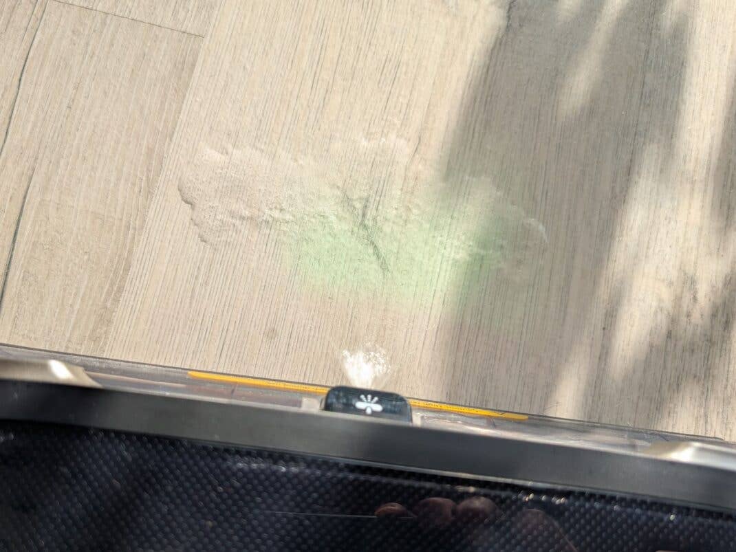 Mit der ThermoBlast-Technologie lassen sich eingetrocknete Flecken gut einweichen