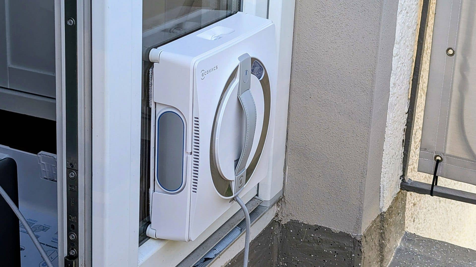 Ecovacs Winbot W2 Pro Omni Fensterreinigungs-Roboter