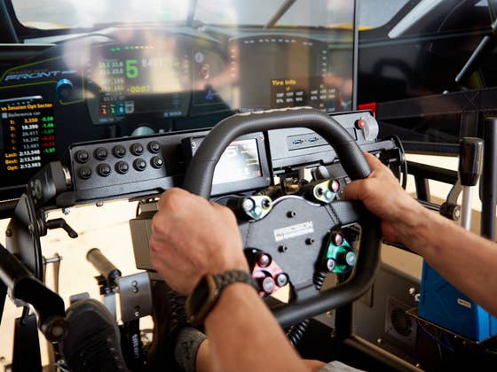 Fernsteuerung: Ab Dezember fahren deutsche Busse und Pkws fahrerlos