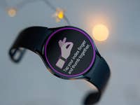 So verwenden Sie Universal Gestures auf der Samsung Galaxy Watch wie ein Profi