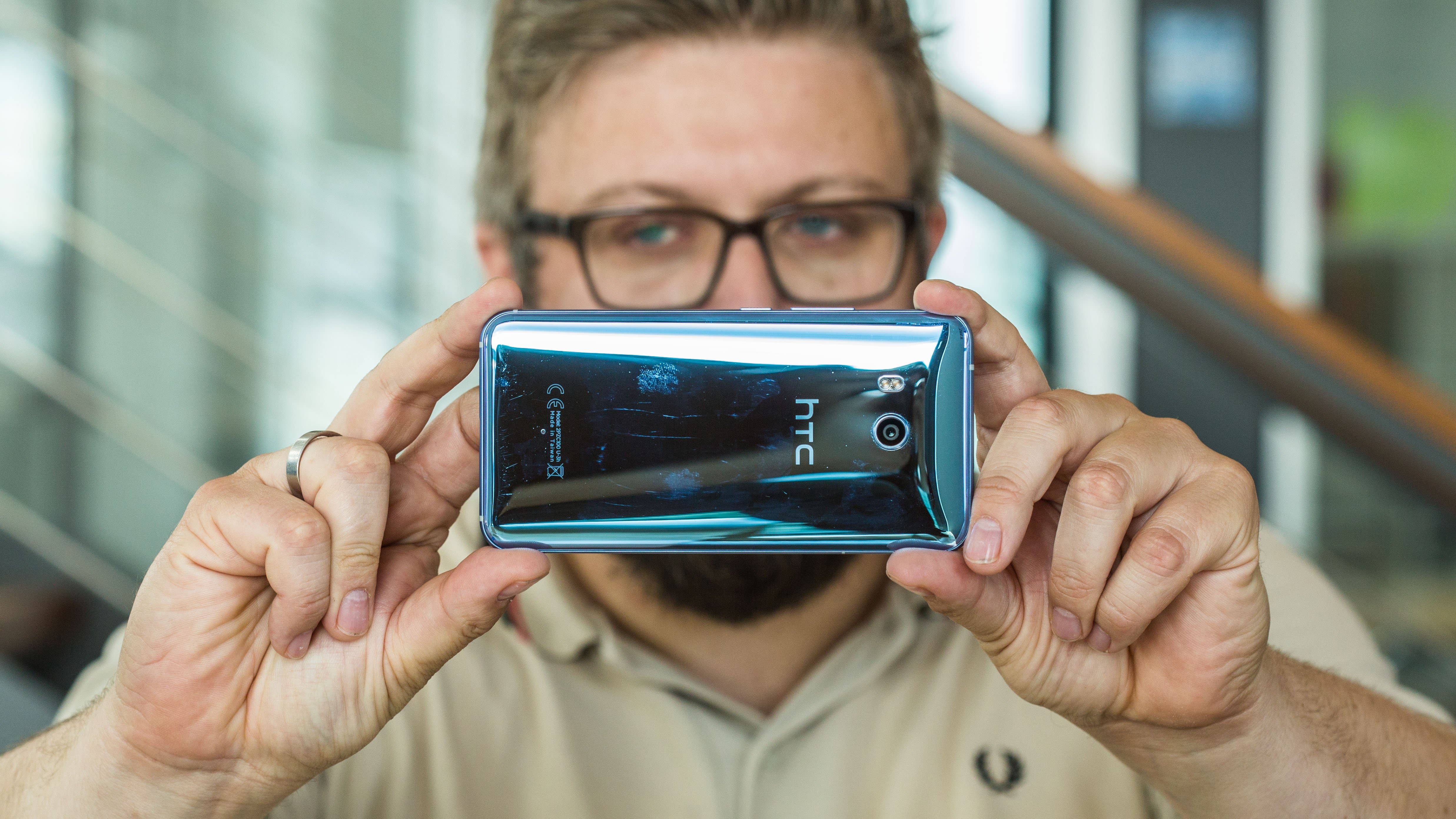 htc u11 100 days camera