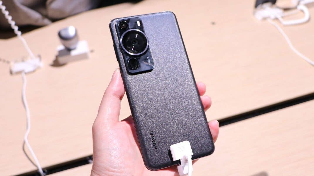 Das Huawei P60 Pro ist in Schwarz und Rococo Pearl verfügbar! Hauwei P60 Pro im Test