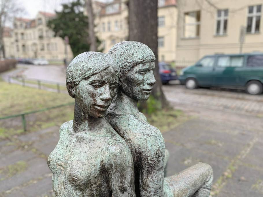 Huawei P50 Pro – Tageslicht-Foto mit Ultraweitwinkel und Portrait-Modus