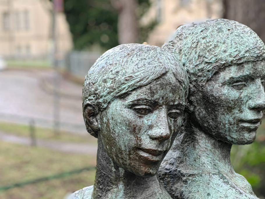 Huawei P50 Pro – Tageslicht-Foto mit 3,5x-Zoom und Portrait-Modus