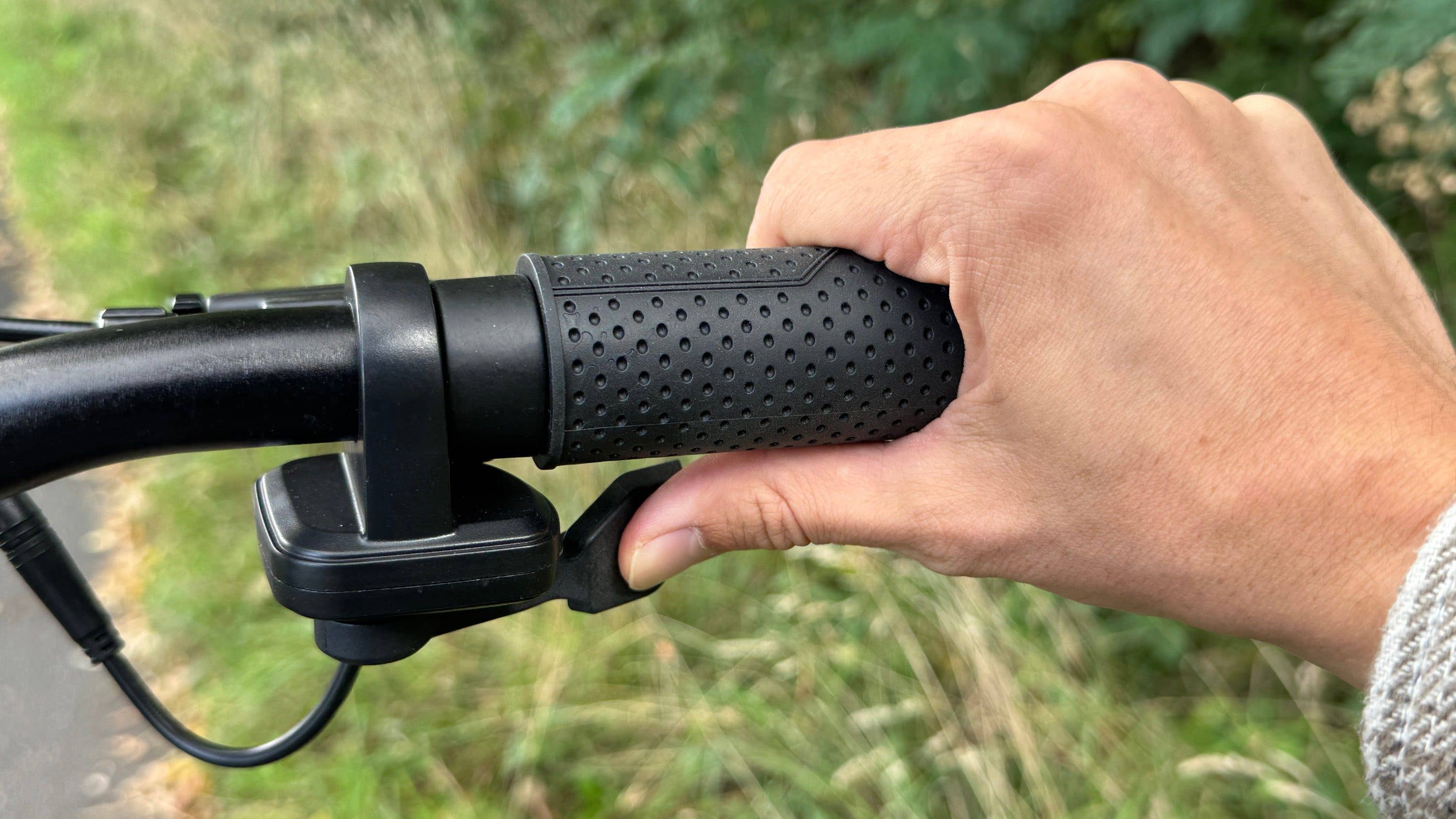 Beschleunigshebel des iScooter T8