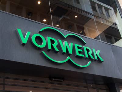 Vorwerk-Logo an einem Store
