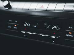 Gefährlich und teuer: Diesen Fehler bei der Klimaanlage im Auto machen viele