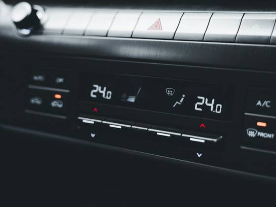Gefährlich und teuer: Viele machen diesen Fehler bei der Klimaanlage im Auto