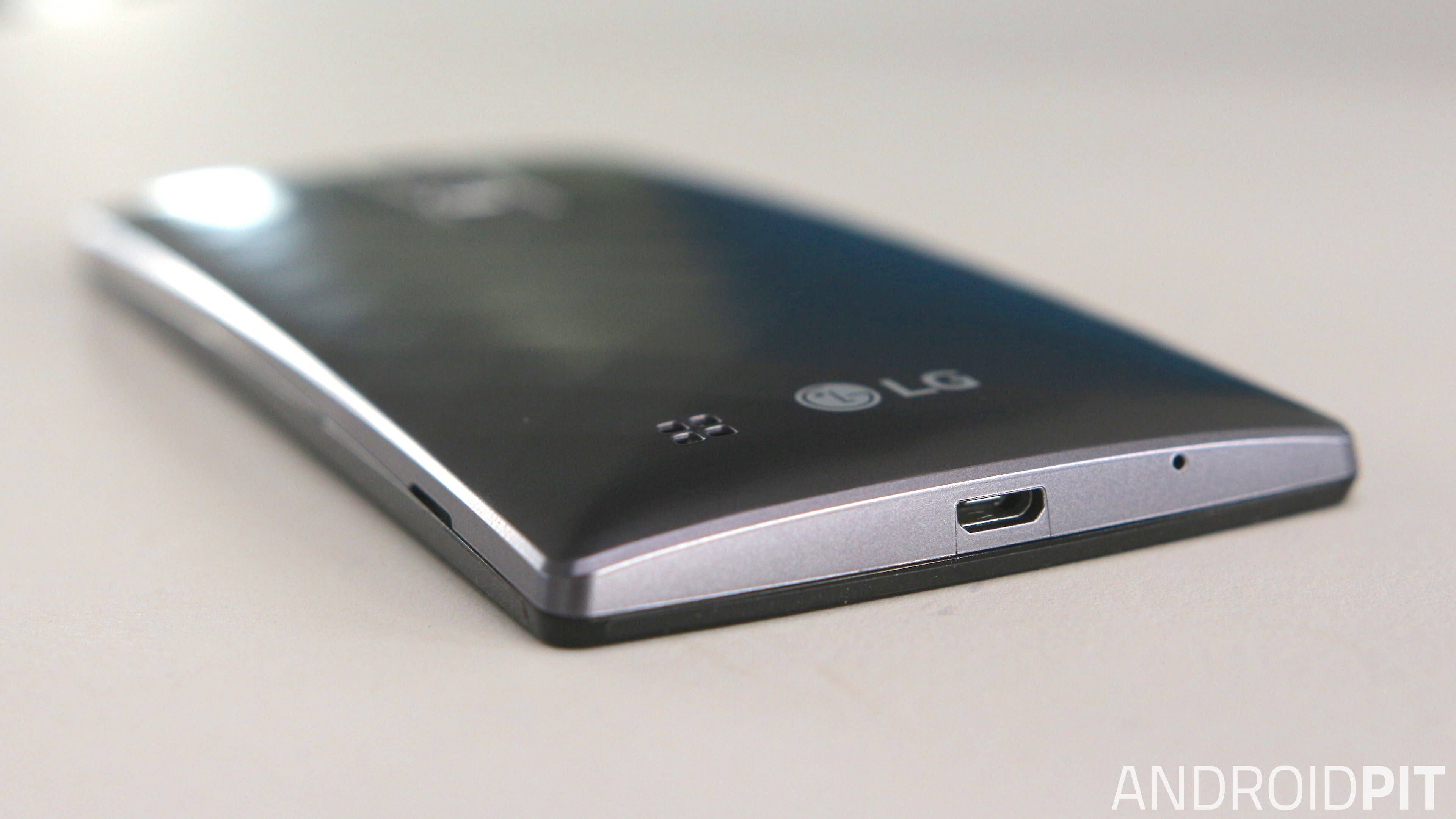 lg g4 compact usb port