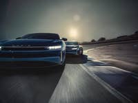 Lucid Air auf der Rennstrecke.
