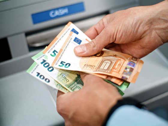 Regierung plant, Geld von privaten Bankkonten abzuzweigen