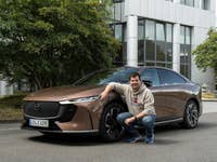 Mazda 6e im Test von Hayo Lücke.