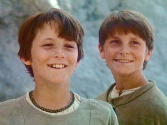 Hast du ihn erkannt? Einer der größten Hollywood-Stars spielte mit 13 in einem sowjetischen Film