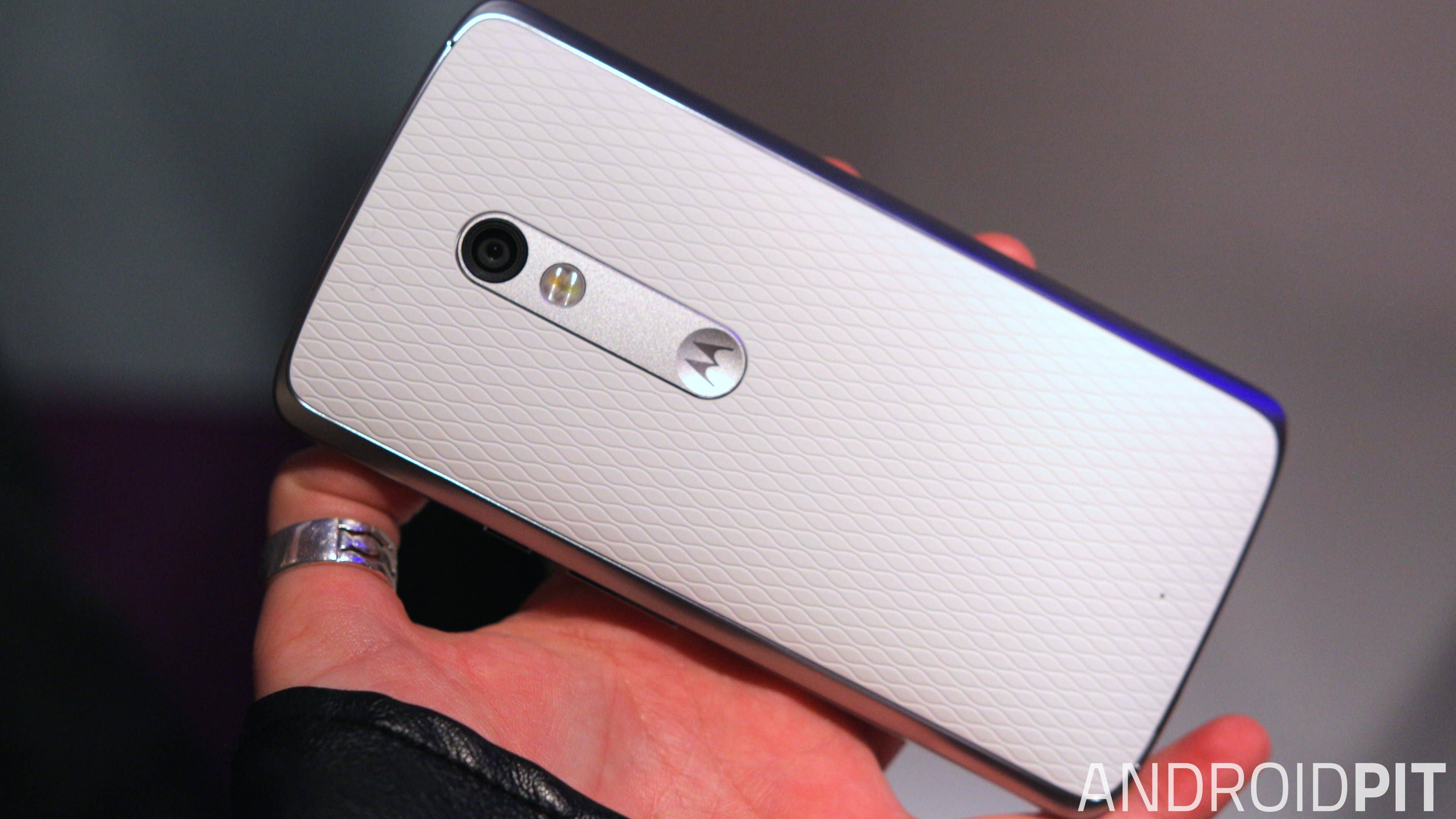 motorola moto x play back white