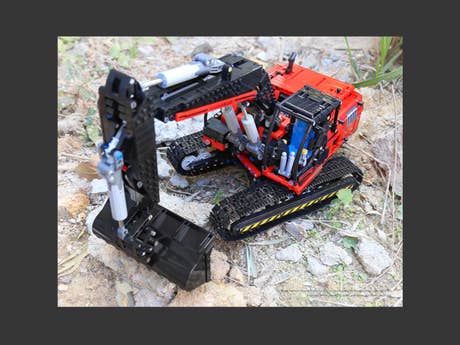 Klemmbaustein Mould King RC Roter mechanischer Bagger (17033) Foto: Klemmbaustein Mould King RC Roter mechanischer Bagger (17033)