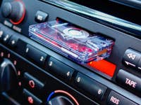 Warum wir im Auto bessere Musik hören – auch wenn sie schlechter ist