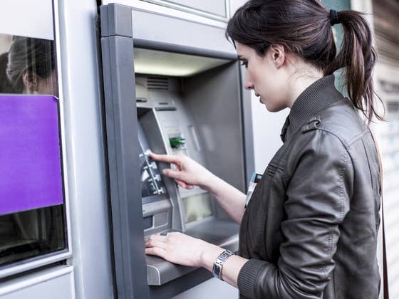 Neue Strafgeb&uuml;hr f&uuml;r Bankkunden &ndash; Was steckt dahinter?