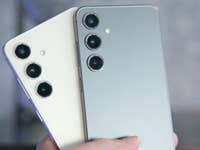 Rückseite des Samsung Galaxy S24 und des Samsung Galaxy S24+