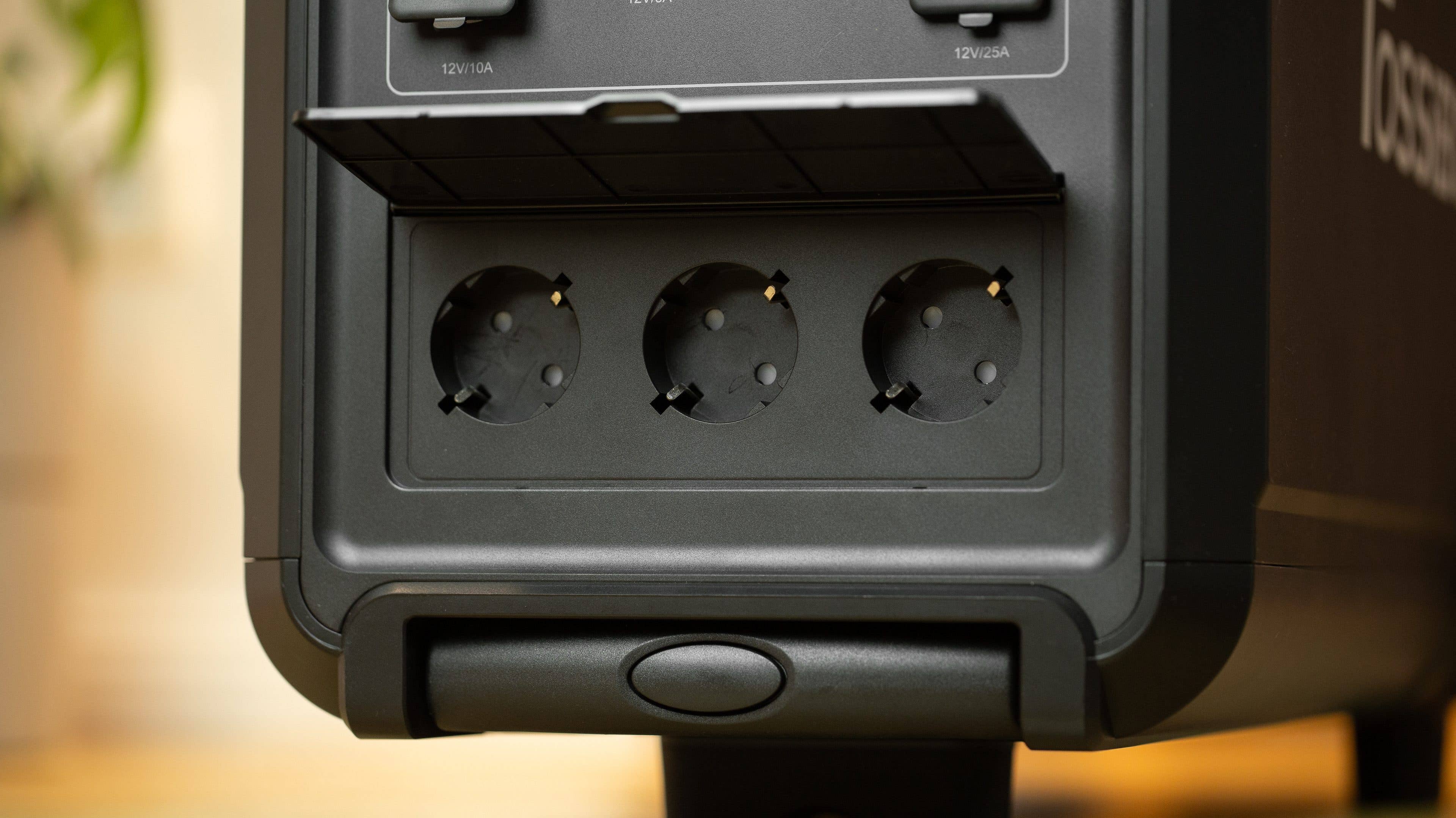 Fossibot F3600 Steckdosen