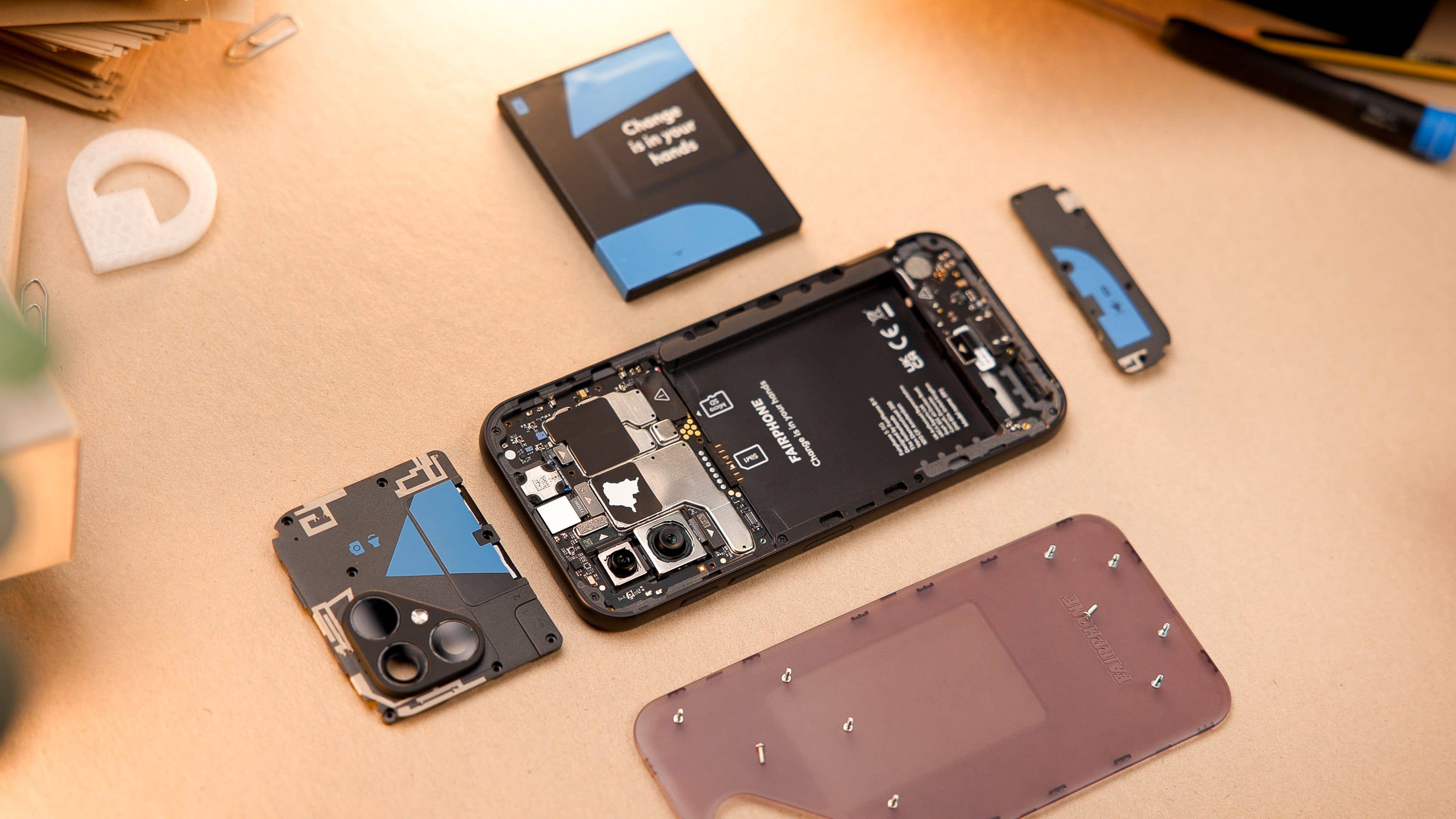 Fairphone 5 zerlegt Fairphone 5 zerlegt