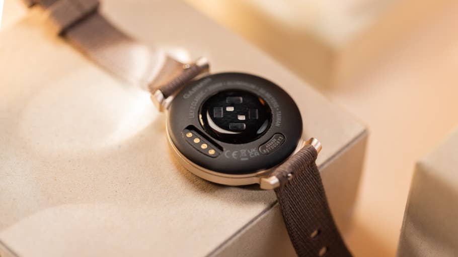 Garmin Lily 2 Classic von der Rückseite