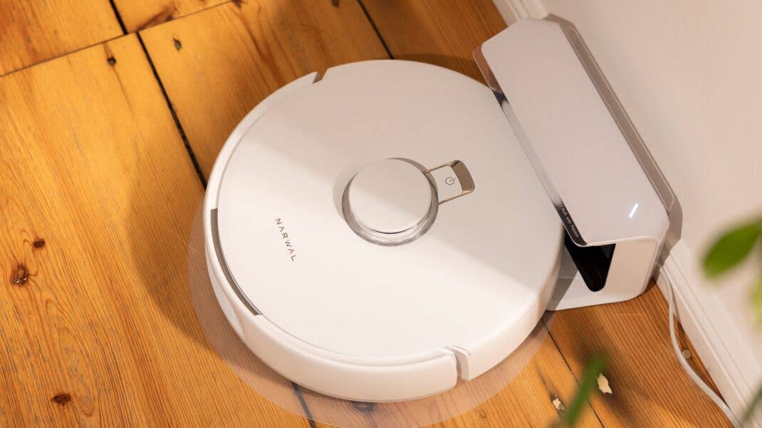 Narwal Freo X Plus in Station Vogelperspektive