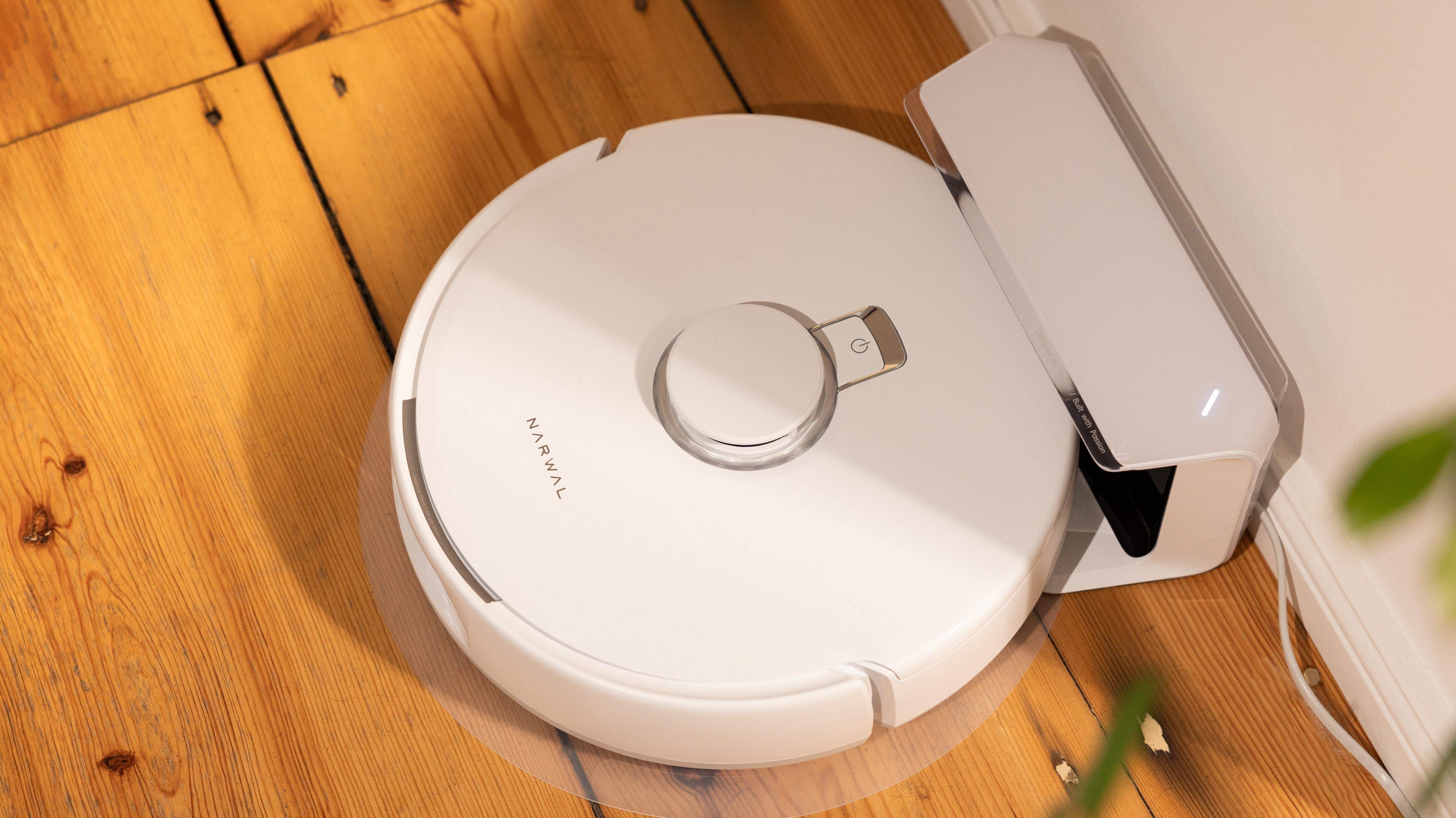 Narwal Freo X Plus in Station Vogelperspektive