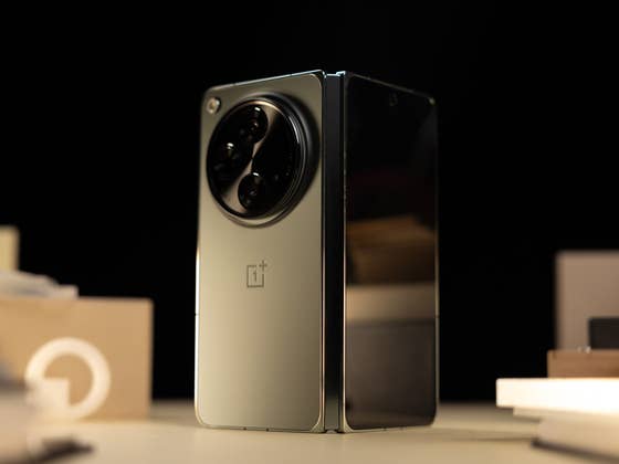 OnePlus: Neues Foldable könnte das Galaxy Z Fold 6 alt aussehen lassen