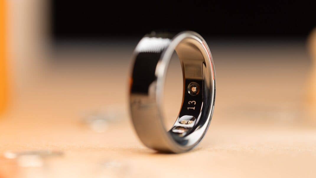 Rogbid präsentiert unterschiedliche Farben ihres Smart Ringes