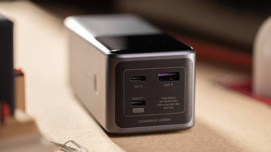 Ugreen Nexode Powerbank 20.000 mAh 130 W Anschlüsse