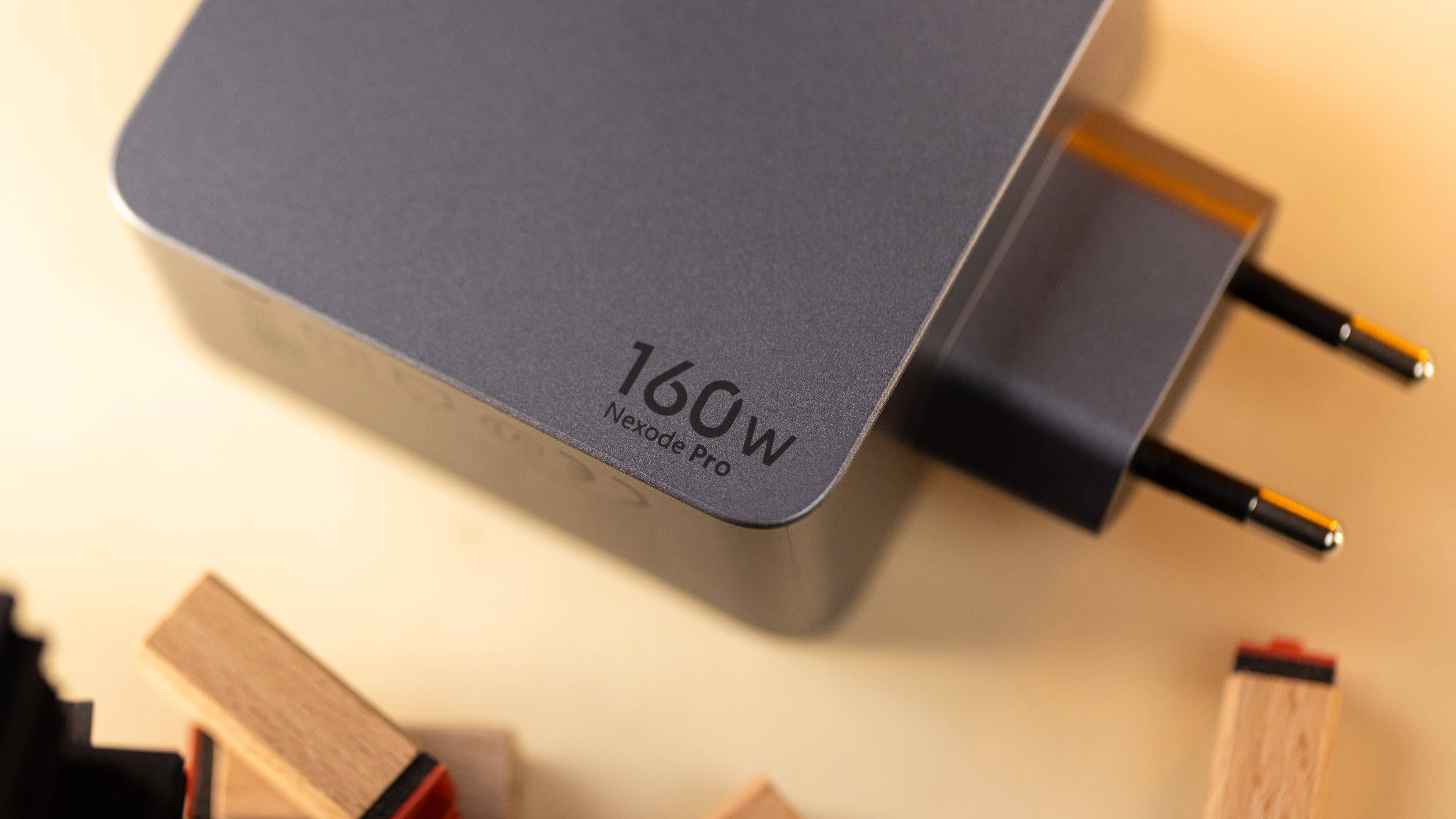 Nexode Pro 160W in Nahaufnahme