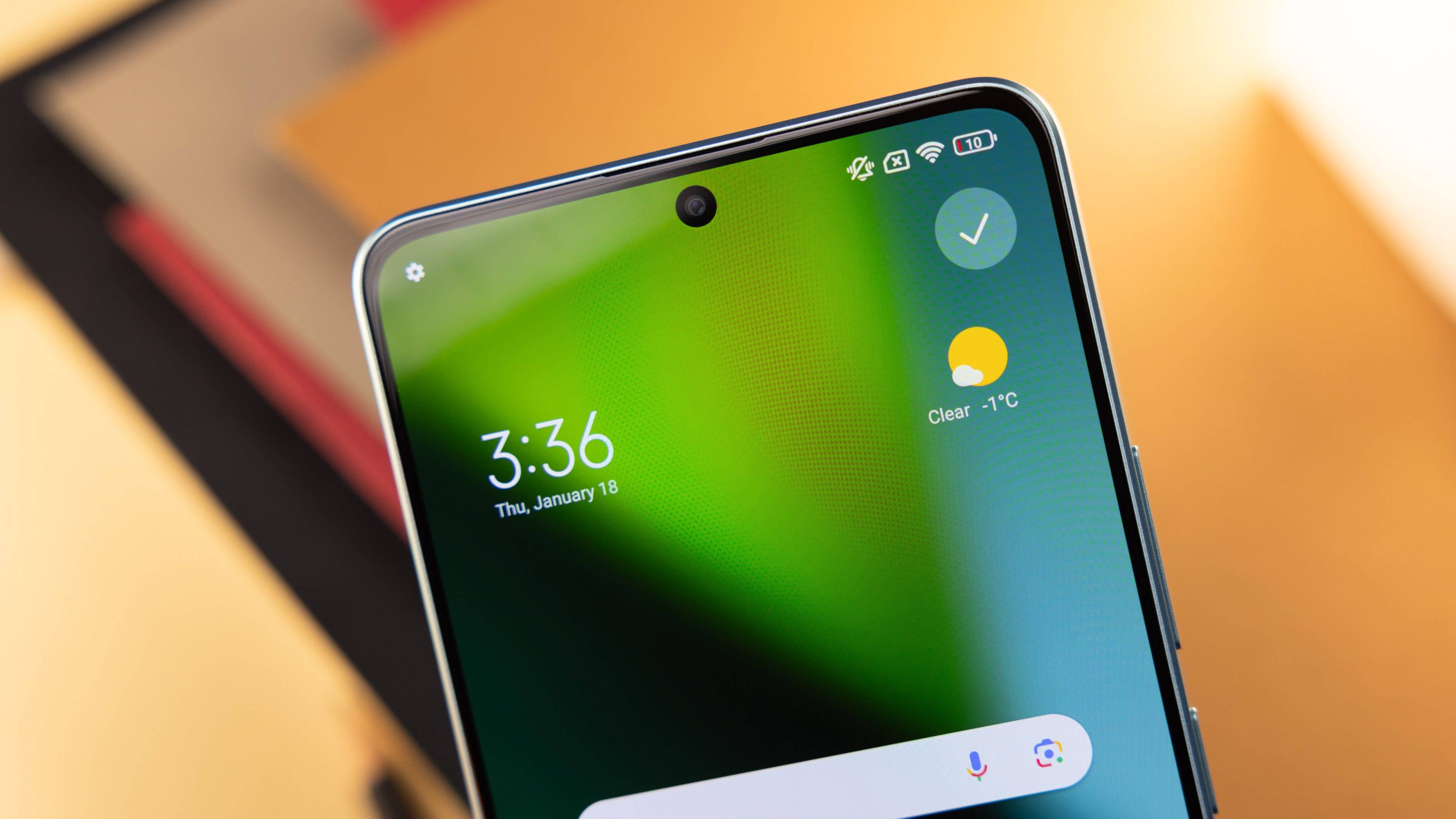 Redmi Note 13 Pro 5G: Detailaufnahme mit Display und Notch