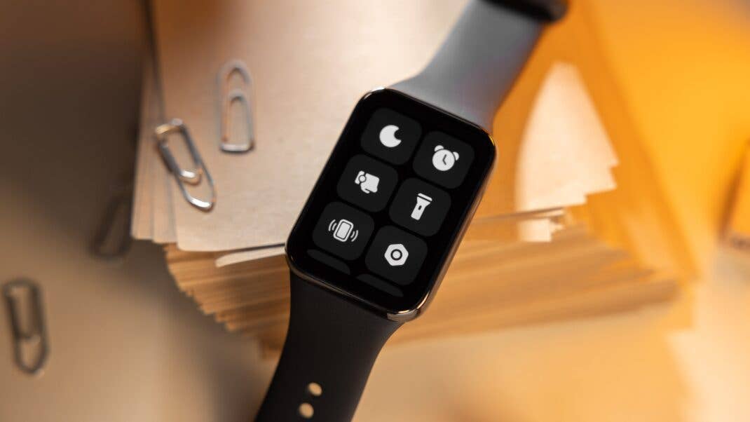 Das Schnelleinstellungen-Menü auf dem Xiaomi Smart Band 8 Pro Das Schnelleinstellungen-Menü auf dem Xiaomi Smart Band 8 Pro