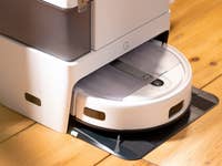 Yeedi Cube in Station