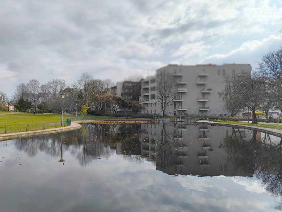 Mit dem Nothing Phone (2a) aufgenommenes Tageslichtfoto