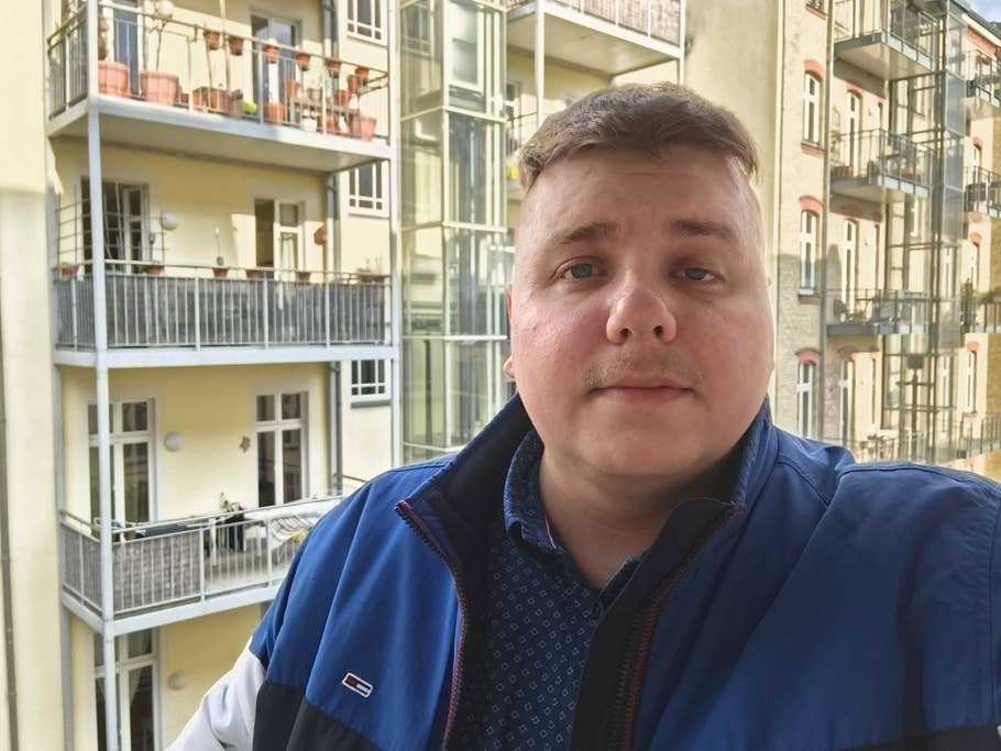 Mit dem Nothing Phone (2a) aufgenommenes Tageslicht-Selfie